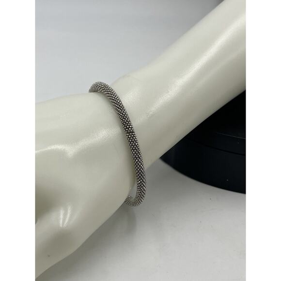 Sterling Silver 925 Diamond Cut Mesh Flexible Bangle Bracelet Magnetic Closure - Picture 3 of 16
